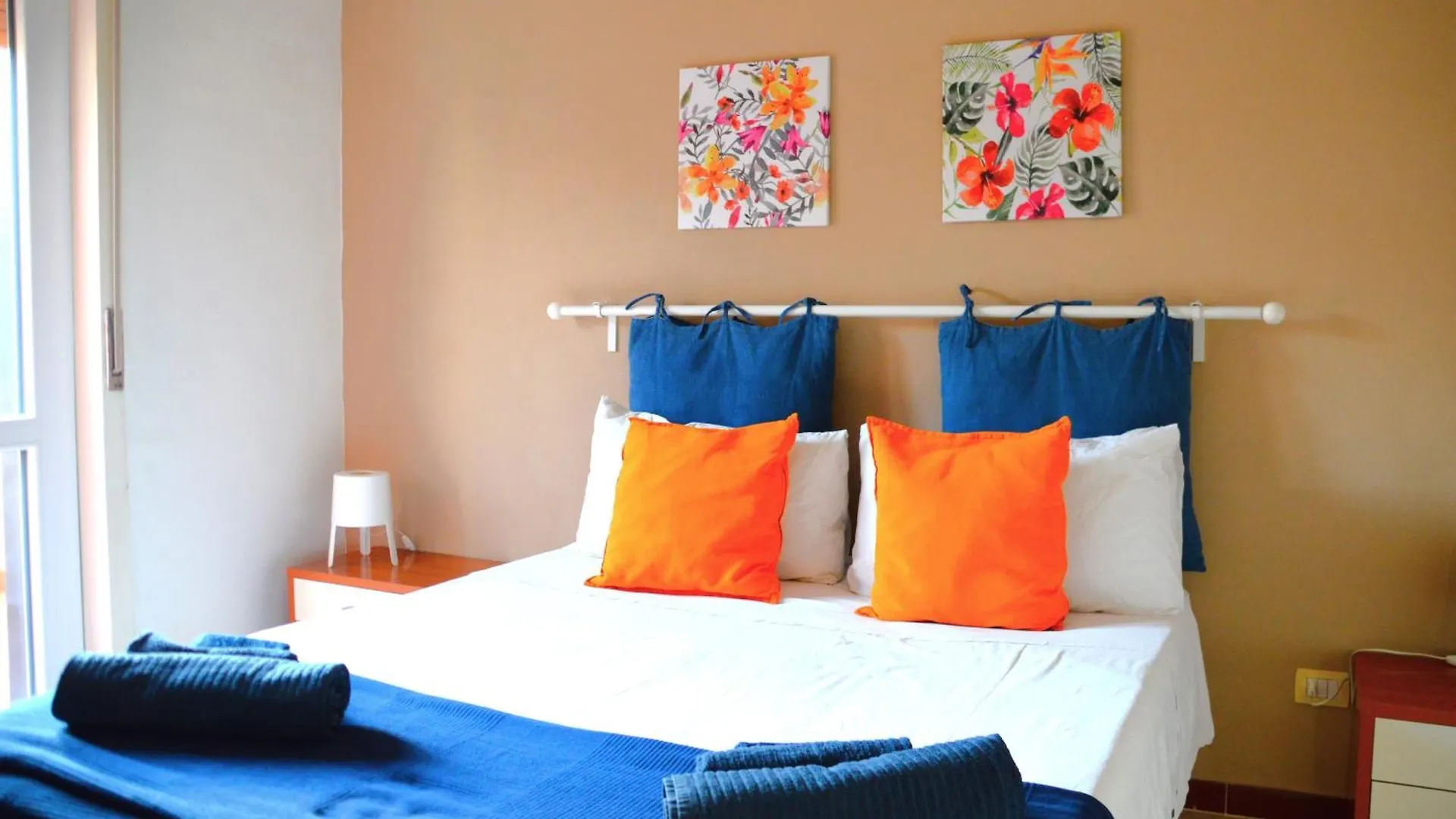 Case Vacanze Il Sorriso Catania Apartment