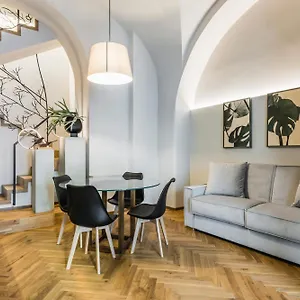 Apartment Ferrini - Piazza Trento, Catania